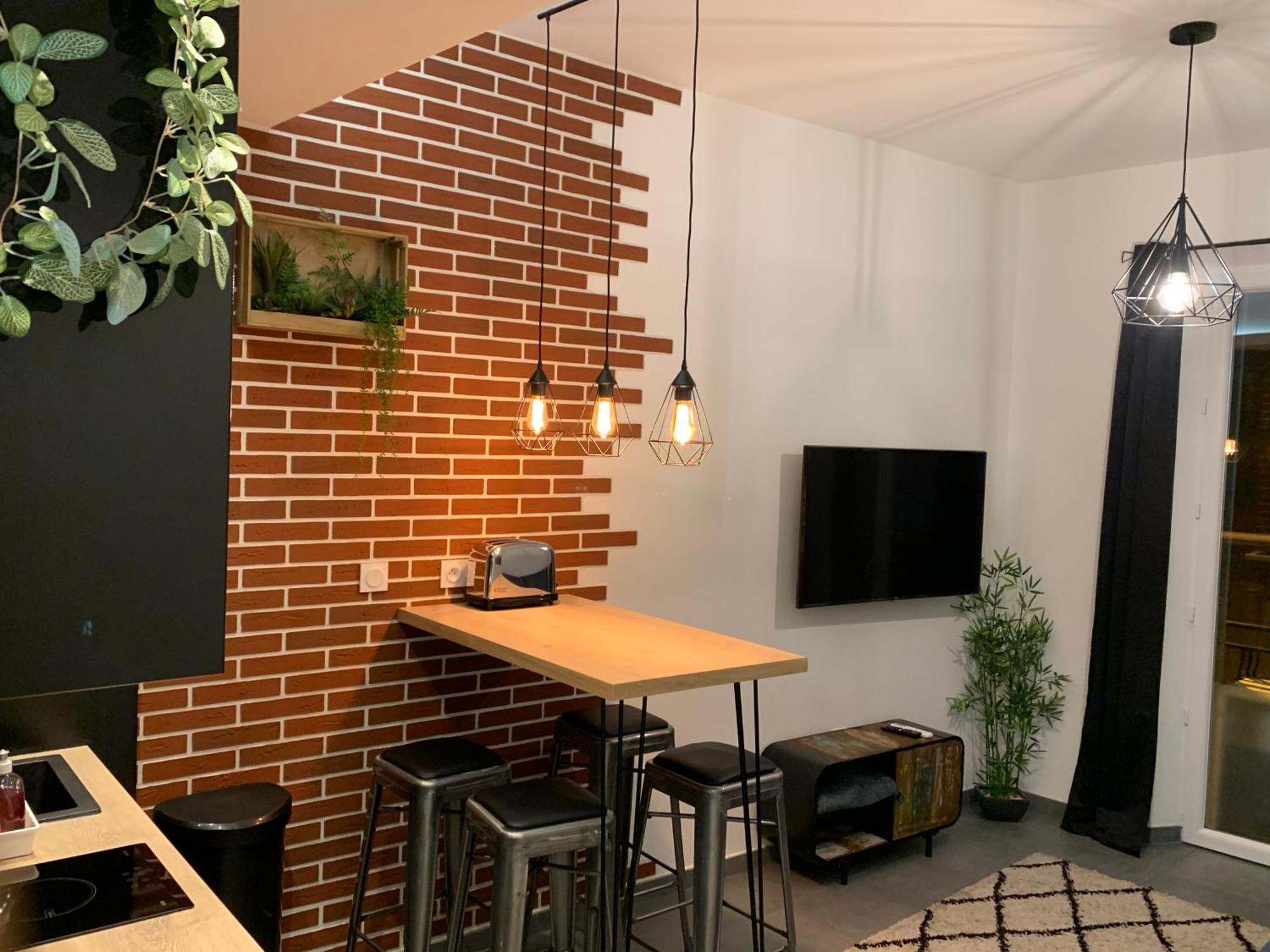 Relaxhome - Hypercentre - Clim - Netflix Cannes Phòng bức ảnh